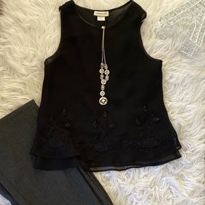 Jones New York Black Sleeveless Blouse